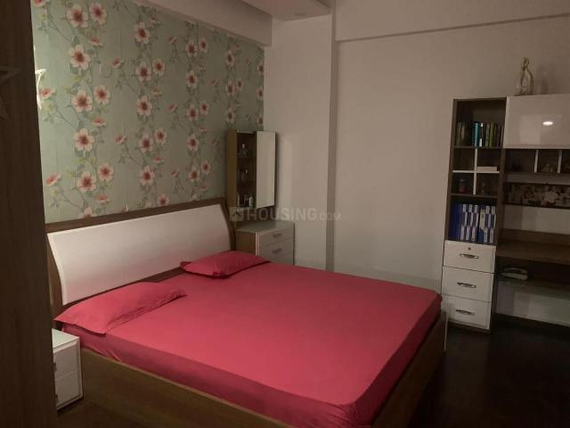 4 BHK Apartment in Sector 107 for resale Noida. The reference number is 19898857