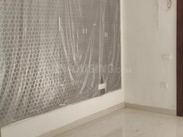 4 BHK Apartment in Sector 107 for resale Noida. The reference number is 20492126