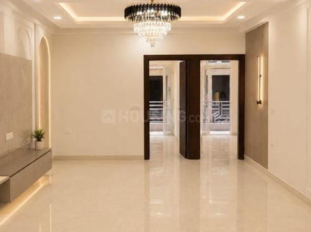 4 BHK Apartment in Sector 104 for resale Noida. The reference number is 20575830