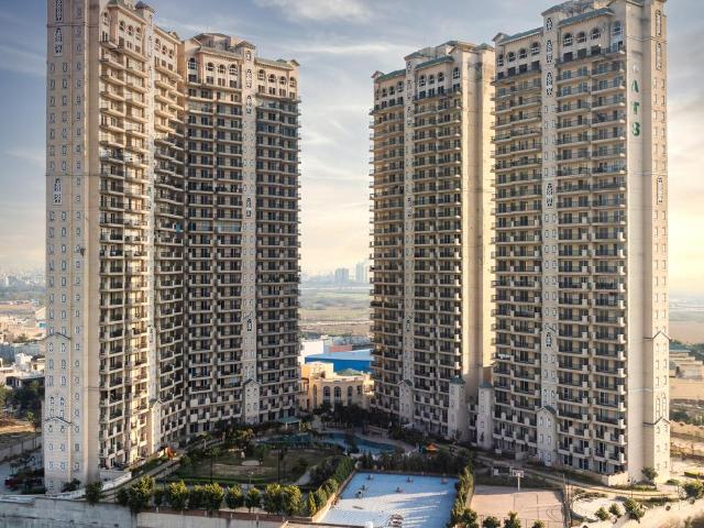 4 BHK Apartment in Sector 104 for resale Gurgaon. The reference number is 20535400