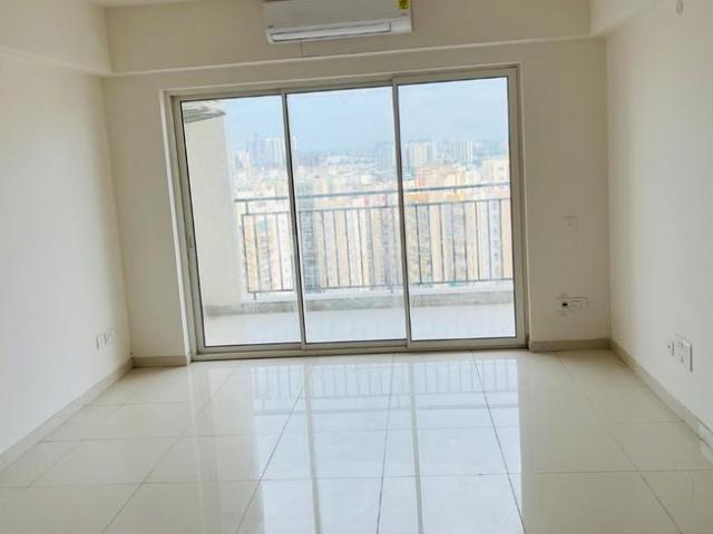 4 BHK Apartment in Sector 104 for resale Gurgaon. The reference number is 20861782