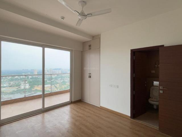 4 BHK Apartment in Sector 106 for rent Gurgaon. The reference number is 20849274