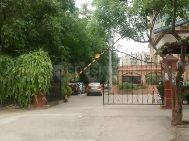 4 BHK Apartment in Sector 10 Dwarka for rent New Delhi. The reference number is 19281611