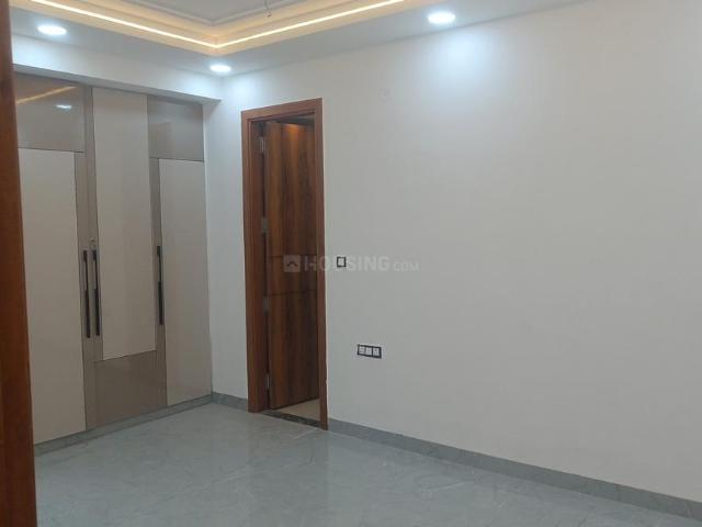 4 BHK Apartment in Sector 10 Dwarka for resale New Delhi. The reference number is 20007126