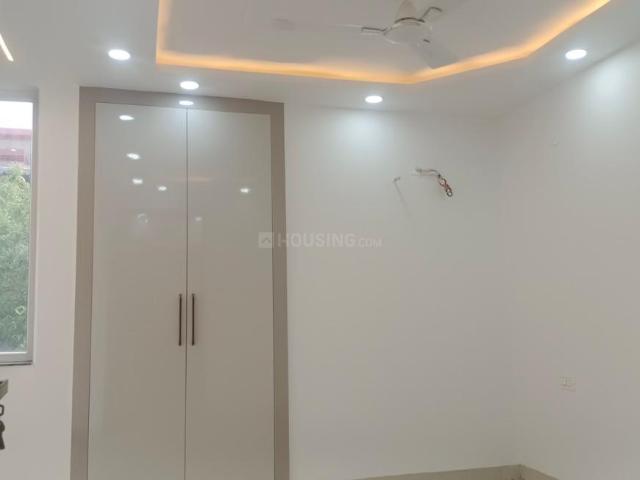 4 BHK Apartment in Sector 10 Dwarka for resale New Delhi. The reference number is 20408674