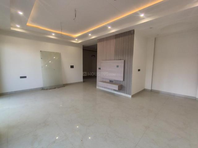 4 BHK Apartment in Sector 10 for rent Gurgaon. The reference number is 20069335