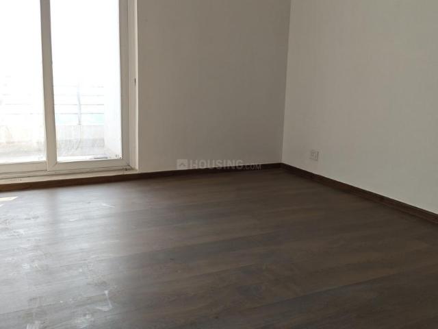 4 BHK Apartment in Sector 110 for rent Noida. The reference number is 19579035