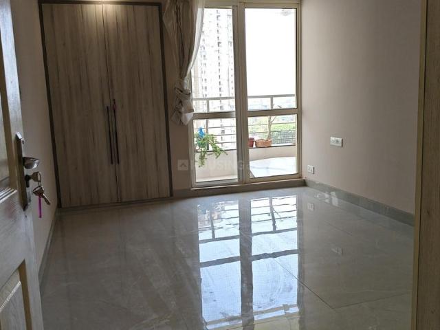 4 BHK Apartment in Sector 110 for rent Noida. The reference number is 19843234