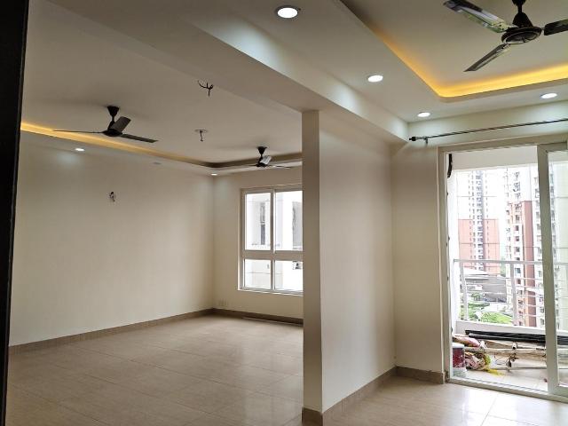 4 BHK Apartment in Sector 110 for rent Noida. The reference number is 20399998