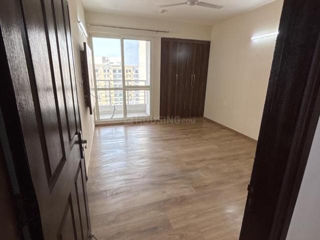 4 BHK Apartment in Sector 110 for resale Noida. The reference number is 20530810