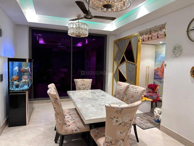 4 BHK Apartment in Sector 115 for resale Noida. The reference number is 13576137