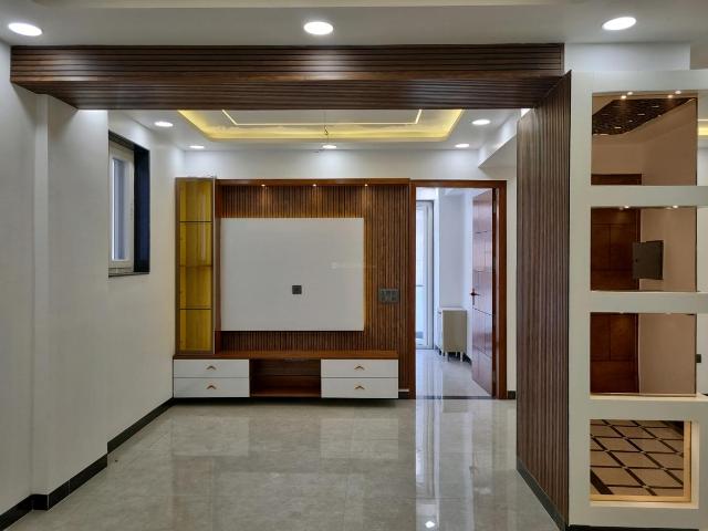 4 BHK Apartment in Sector 11 Dwarka for resale New Delhi. The reference number is 19969830