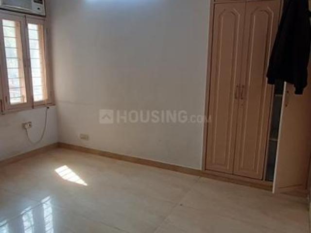 4 BHK Apartment in Sector 11 Dwarka for resale New Delhi. The reference number is 20530581