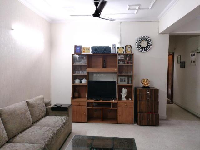 4 BHK Apartment in Sector 11 Dwarka for resale South West Delhi. The reference number is 18960282