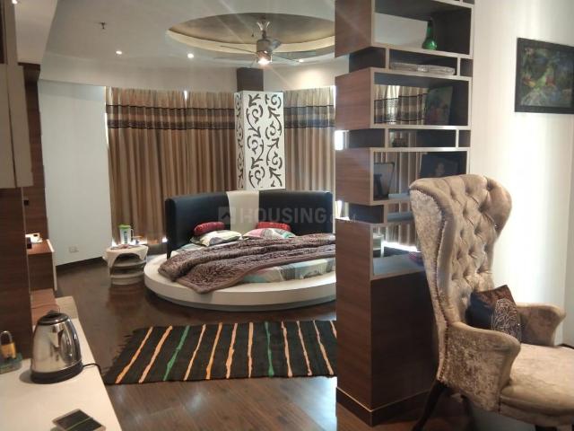 4 BHK Apartment in Sector 121 for resale Noida. The reference number is 19263724