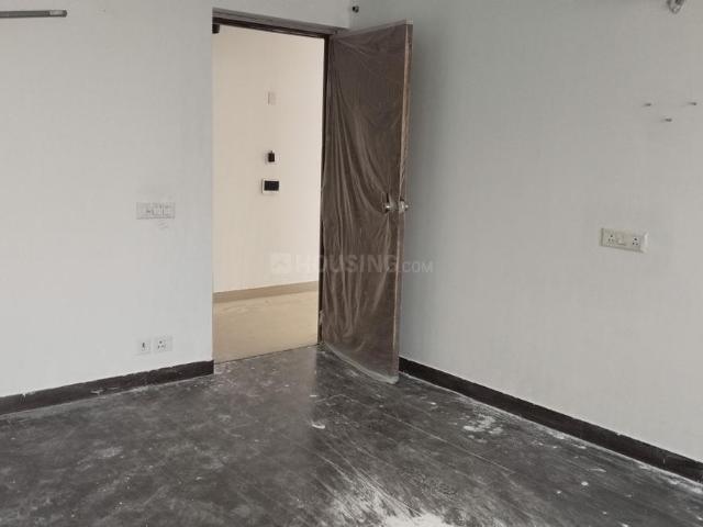 4 BHK Apartment in Sector 128 for rent Noida. The reference number is 19220252