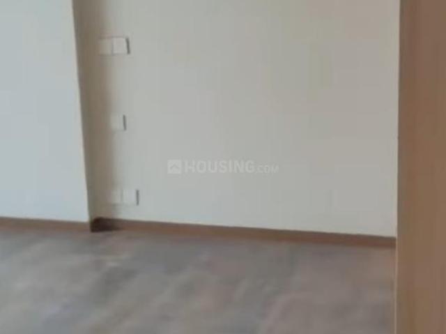 4 BHK Apartment in Sector 128 for rent Noida. The reference number is 19874762