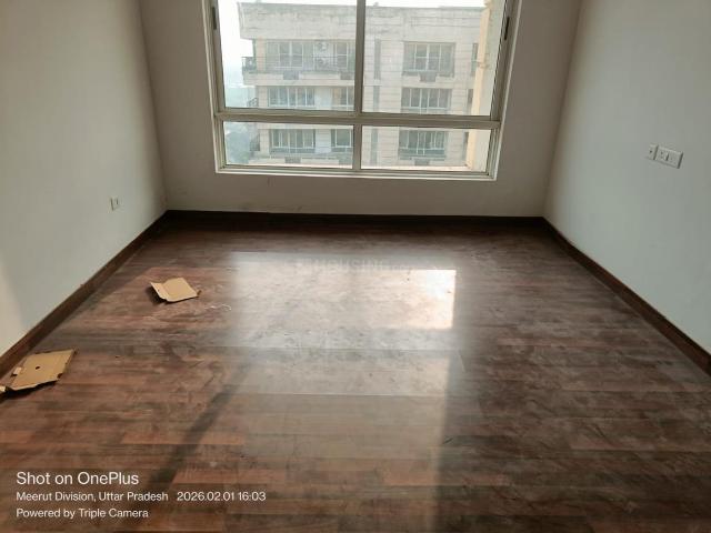 4 BHK Apartment in Sector 128 for resale Noida. The reference number is 19837604