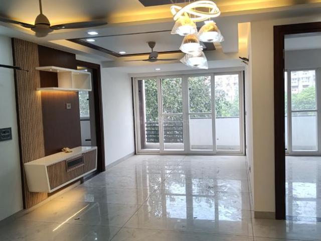 4 BHK Apartment in Sector 12 Dwarka for rent New Delhi. The reference number is 14133425