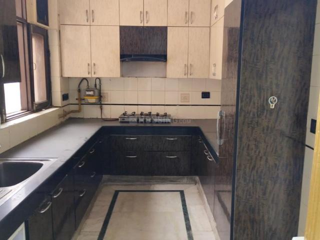 4 BHK Apartment in Sector 12 Dwarka for rent New Delhi. The reference number is 20853546