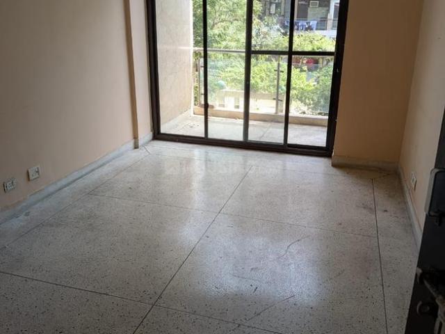 4 BHK Apartment in Sector 12 Dwarka for rent New Delhi. The reference number is 20052174
