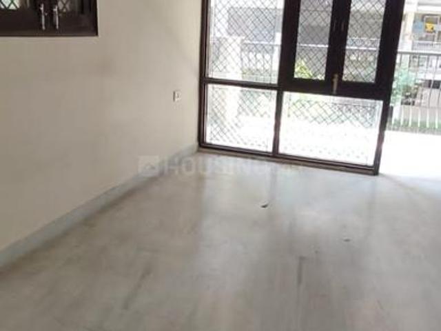 4 BHK Apartment in Sector 12 Dwarka for rent New Delhi. The reference number is 20213856