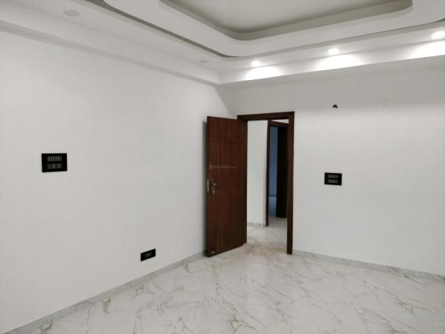 4 BHK Apartment in Sector 12 Dwarka for resale New Delhi. The reference number is 20054030