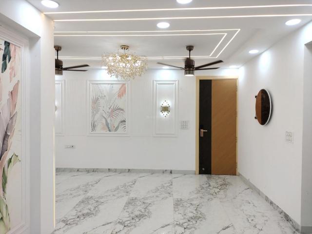 4 BHK Apartment in Sector 12 Dwarka for resale New Delhi. The reference number is 20467790