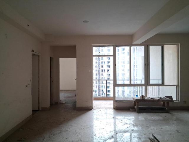 4 BHK Apartment in Sector 133 for resale Noida. The reference number is 20819858