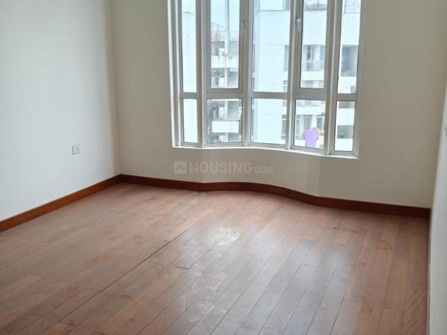 4 BHK Apartment in Sector 131 for rent Noida. The reference number is 20303790