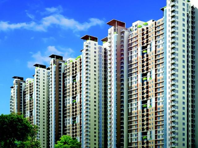 4 BHK Apartment in Sector 131 for resale Noida. The reference number is 20454948