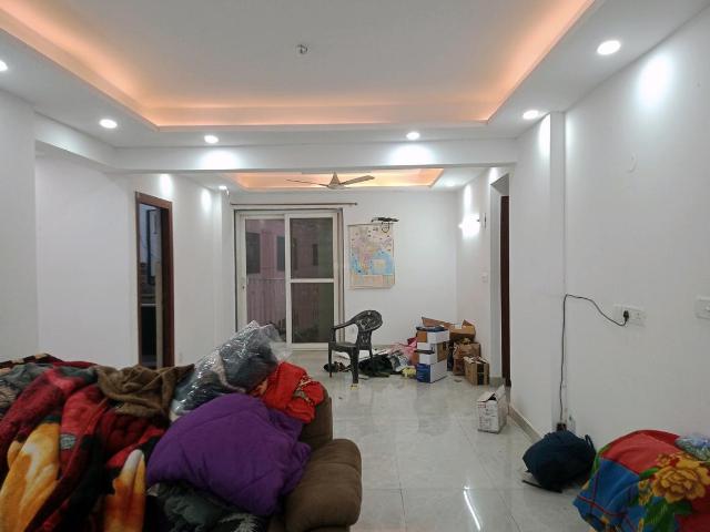 4 BHK Apartment in Sector 137 for rent Noida. The reference number is 18961715