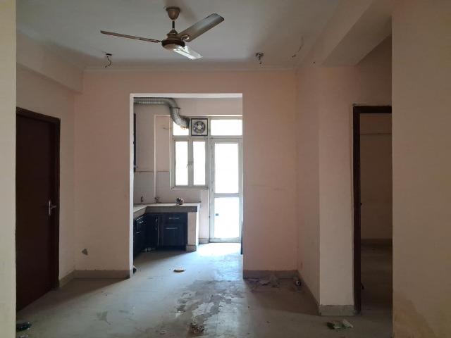 4 BHK Apartment in Sector 137 for rent Noida. The reference number is 20659217