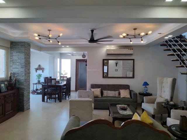 4 BHK Apartment in Sector 137 for resale Noida. The reference number is 14819380