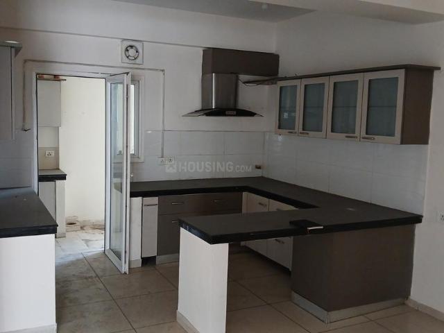 4 BHK Apartment in Sector 137 for resale Noida. The reference number is 17173993