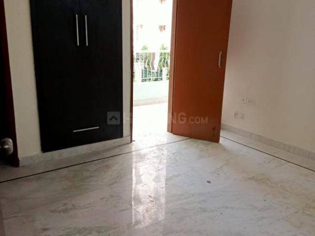 4 BHK Apartment in Sector 13 Dwarka for resale New Delhi. The reference number is 20716574
