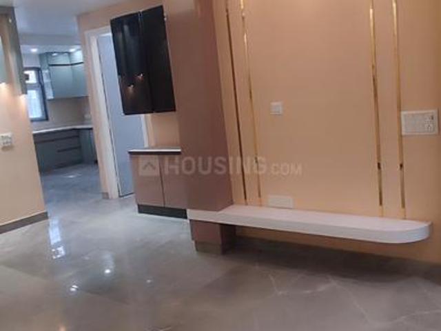 4 BHK Apartment in Sector 24 Rohini for resale New Delhi. The reference number is 19431179
