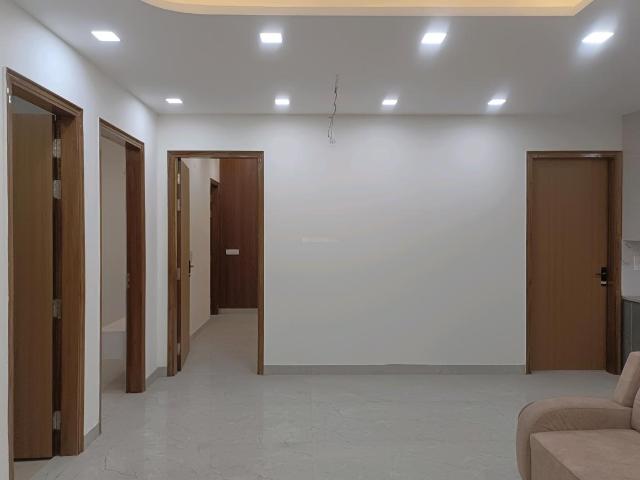 4 BHK Apartment in Sector 24 Rohini for resale New Delhi. The reference number is 19875165