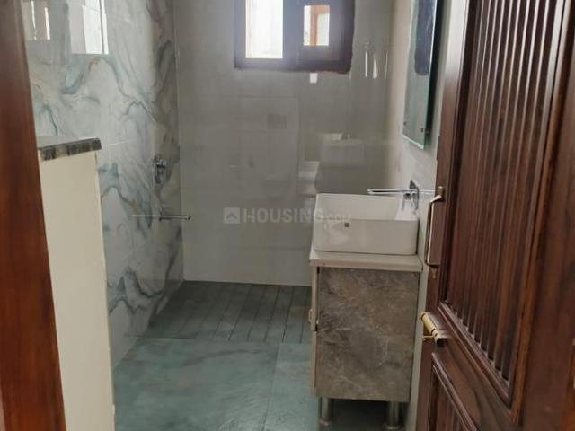 4 BHK Apartment in Sector 20 for rent Panchkula. The reference number is 20521299