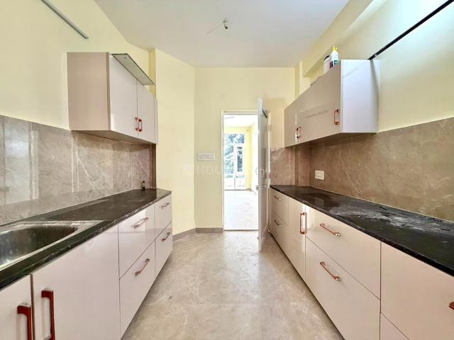 4 BHK Apartment in Sector 20 for rent Panchkula. The reference number is 20927230