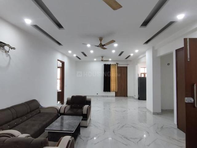 4 BHK Apartment in Sector 21 for rent Gurgaon. The reference number is 19946941