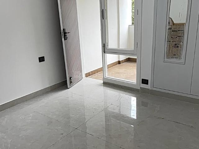 4 BHK Apartment in Sector 22 Dwarka for rent New Delhi. The reference number is 19908635