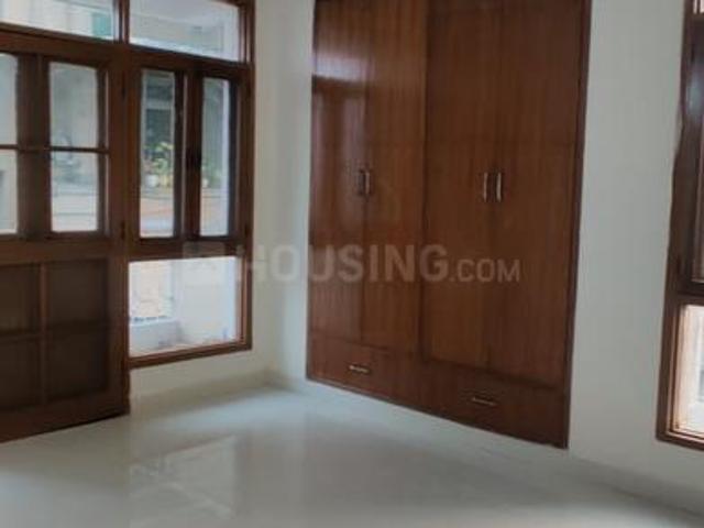 4 BHK Apartment in Sector 22 Dwarka for rent New Delhi. The reference number is 20775890