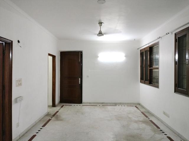 4 BHK Apartment in Sector 22 Dwarka for rent New Delhi. The reference number is 20911307