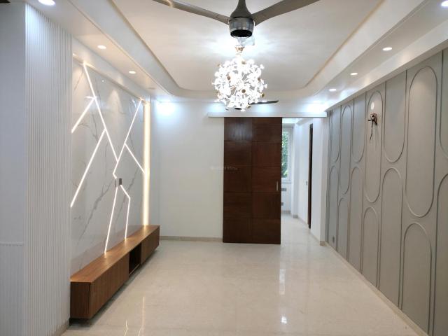 4 BHK Apartment in Sector 22 Dwarka for resale New Delhi. The reference number is 18588946