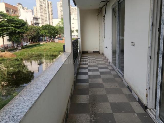 4 BHK Apartment in Sector 22 Dwarka for resale New Delhi. The reference number is 19632852