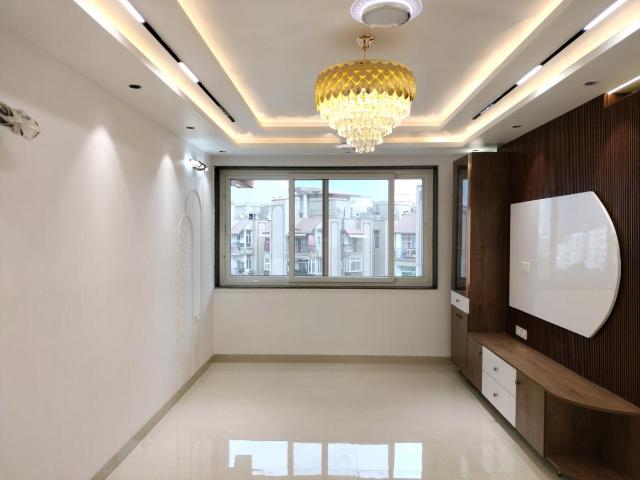 4 BHK Apartment in Sector 22 Dwarka for resale New Delhi. The reference number is 20604712