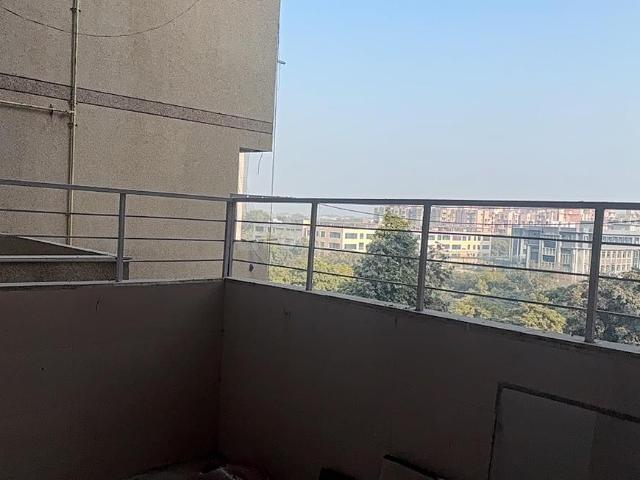 4 BHK Apartment in Sector 23 Dwarka for rent New Delhi. The reference number is 19277356