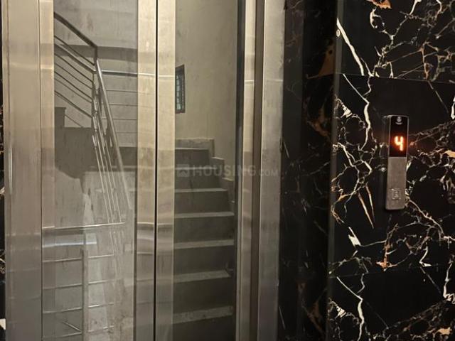 4 BHK Apartment in Sector 23 Dwarka for rent New Delhi. The reference number is 20067089