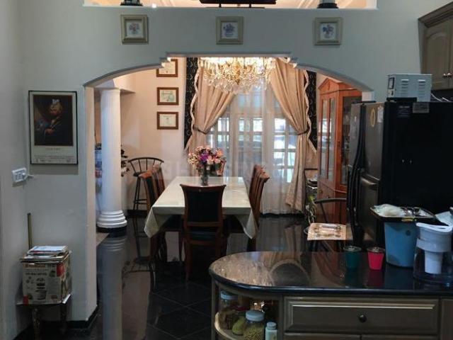 4 BHK Apartment in Sector 23 for rent Panchkula. The reference number is 19970940